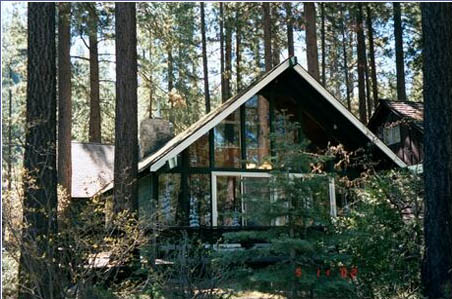 Front View  Of Cabin